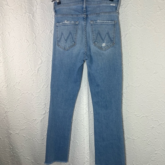 Mother the insider crop Step fray Distressed Light Blue Jeans - Picture 7 of 16